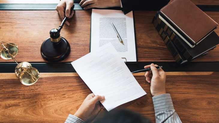 صياغة عقود بأنواعها